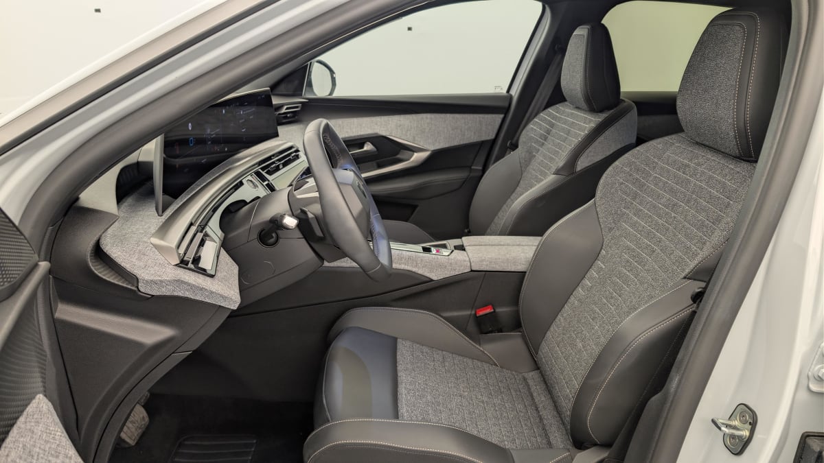 Peugeot 3008 - Image 16