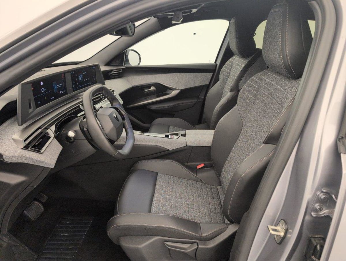 Peugeot 3008 - Image 17
