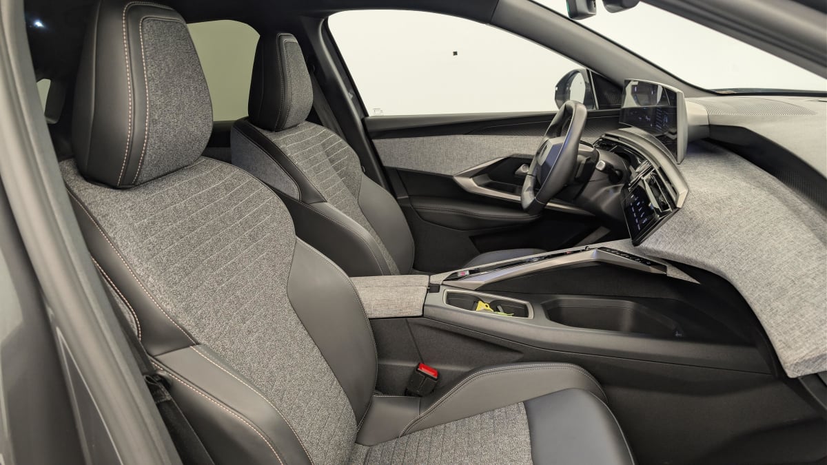 Peugeot 3008 - Image 9