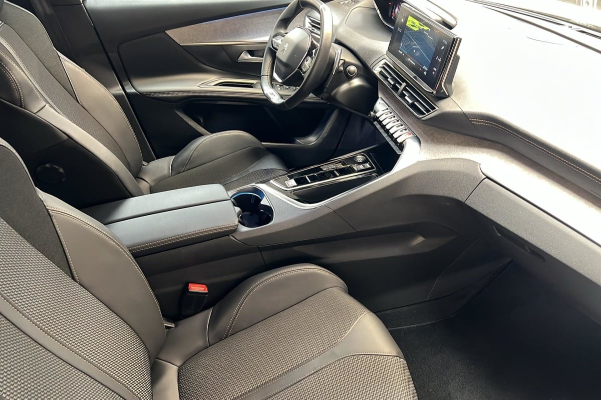 Peugeot 3008 - Image 9