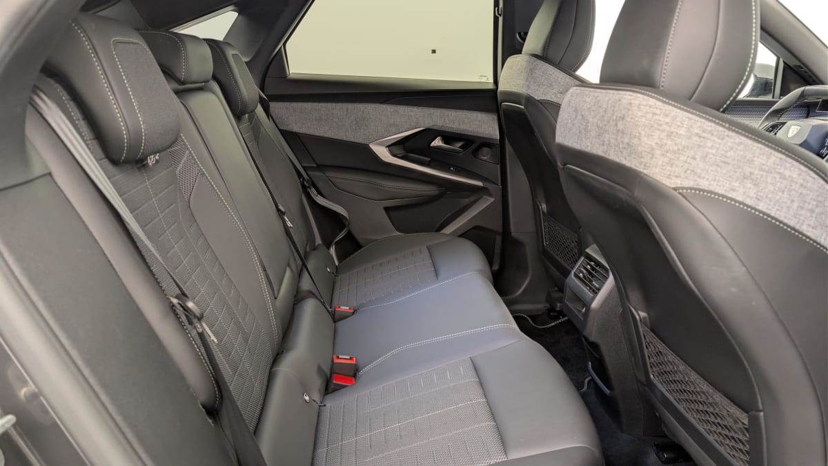 Peugeot 3008 - Image 10