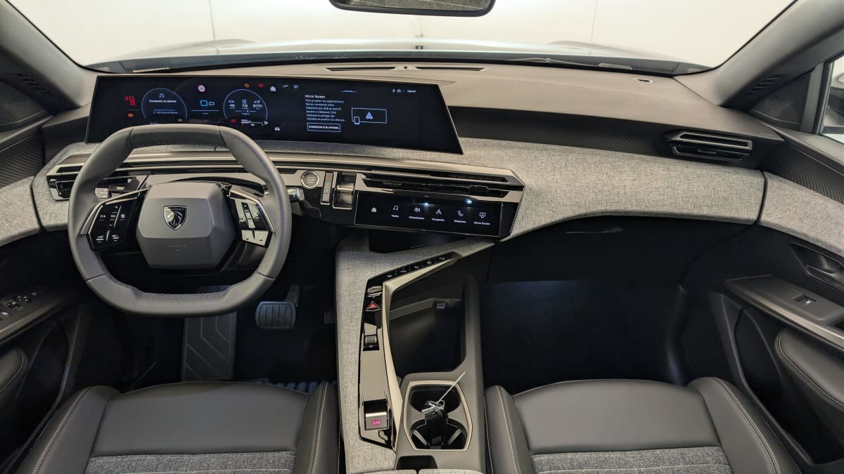 Peugeot 3008 - Image 13