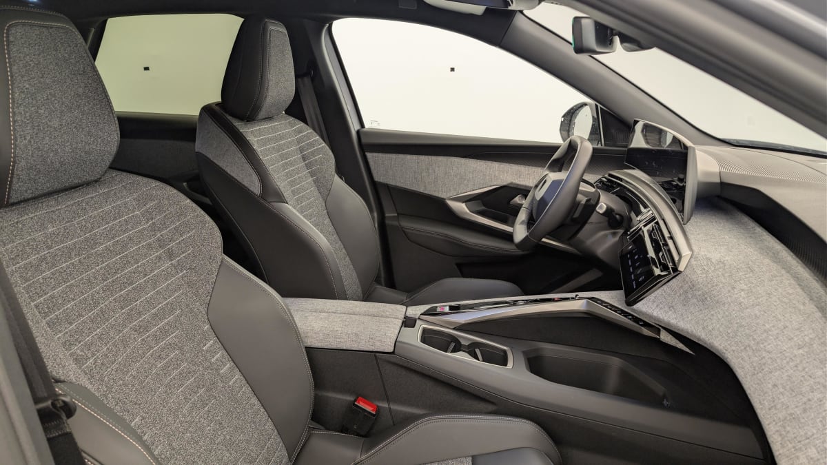 Peugeot 3008 - Image 9