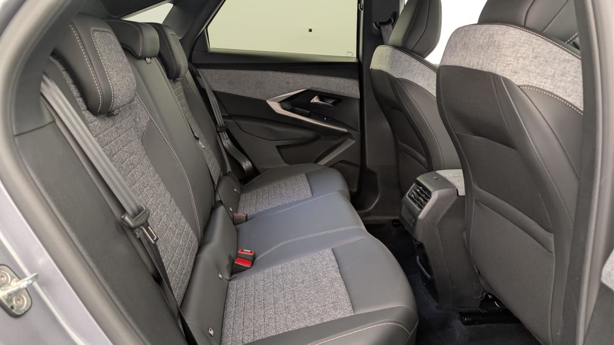 Peugeot 3008 - Image 10