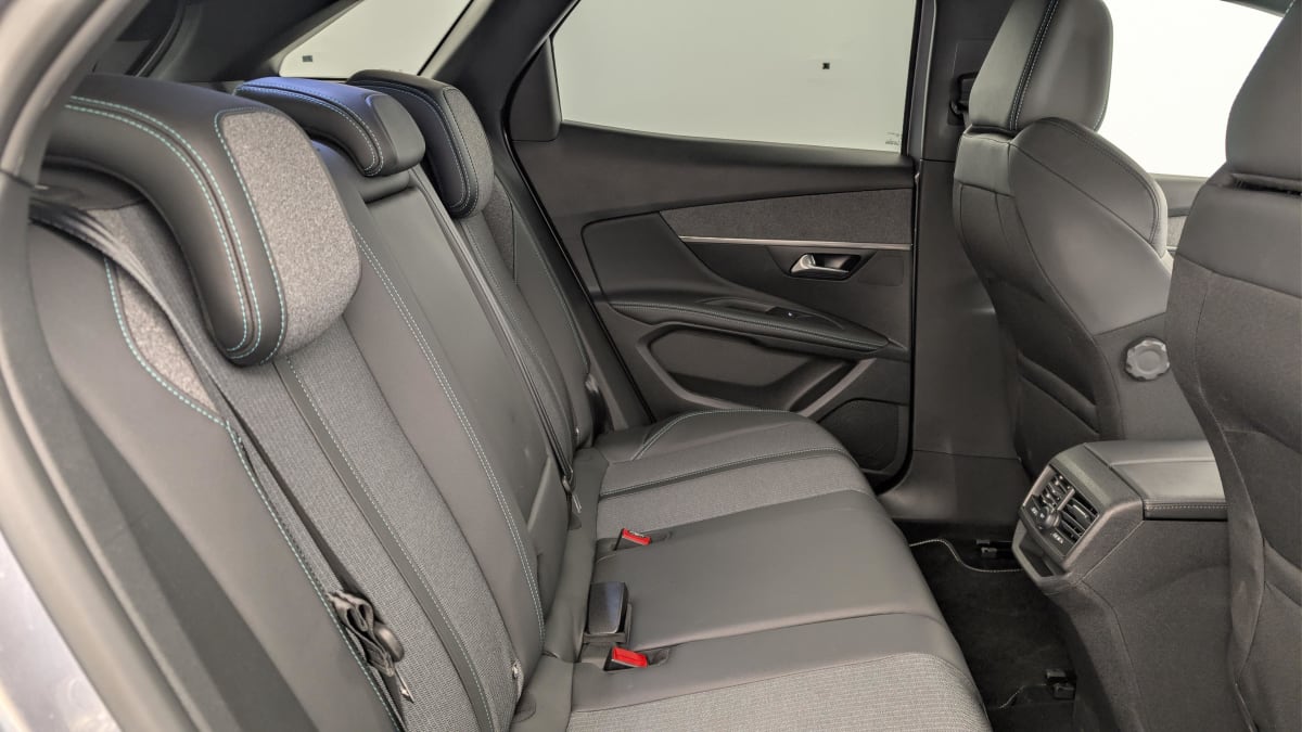 Peugeot 3008 - Image 10