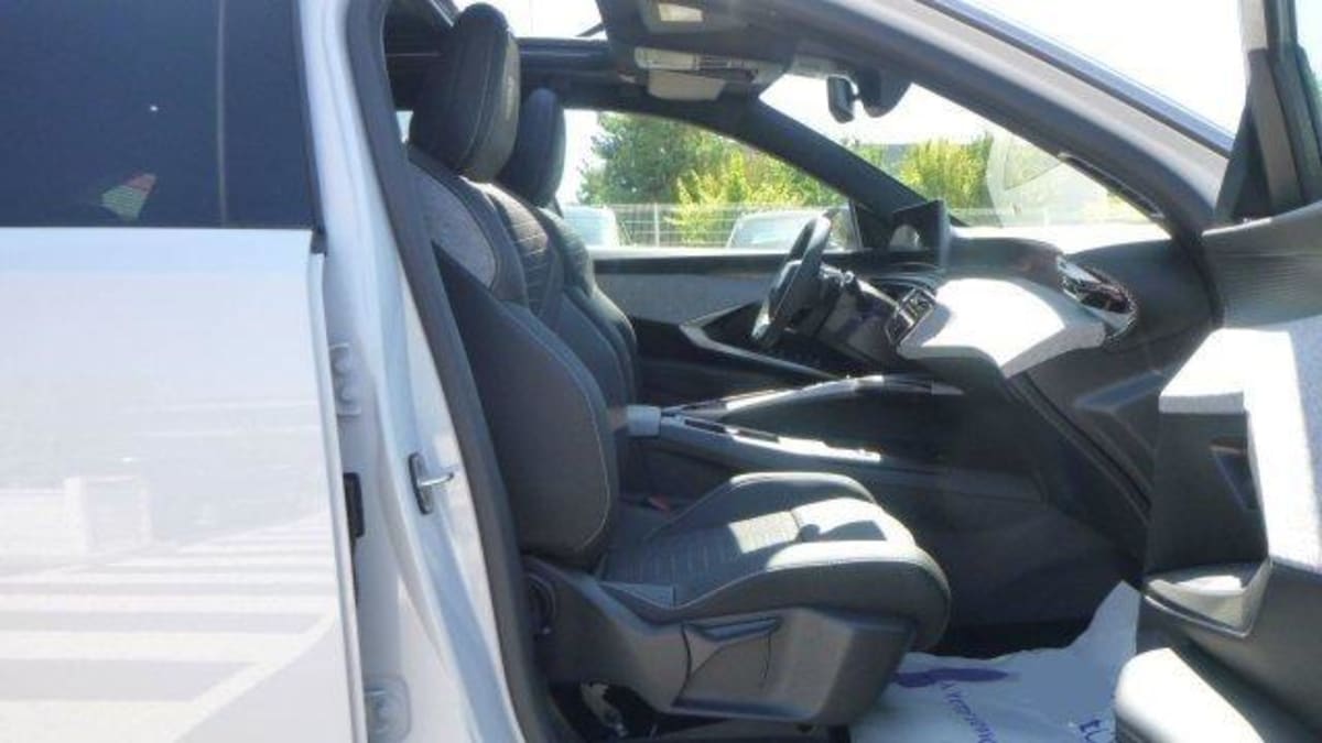 Peugeot 3008 - Image 13