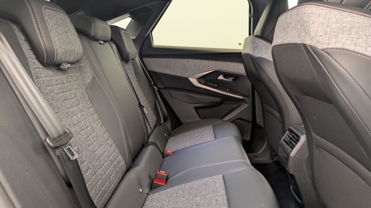 Peugeot 3008 - Image 10