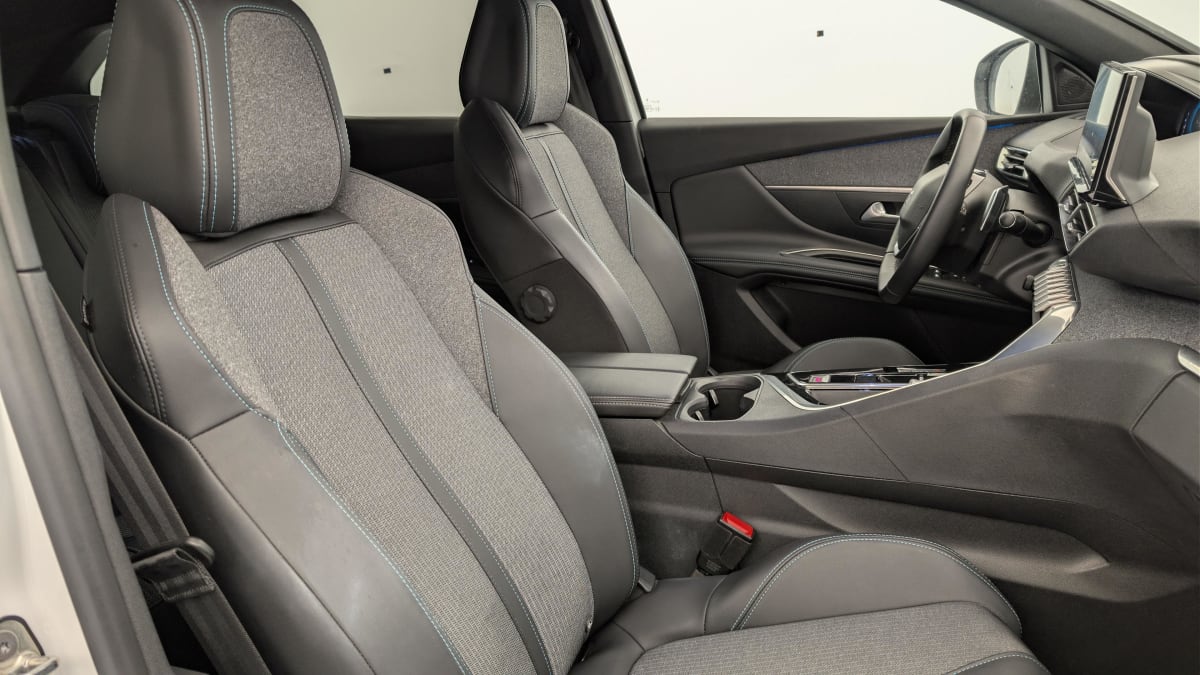 Peugeot 3008 - Image 9