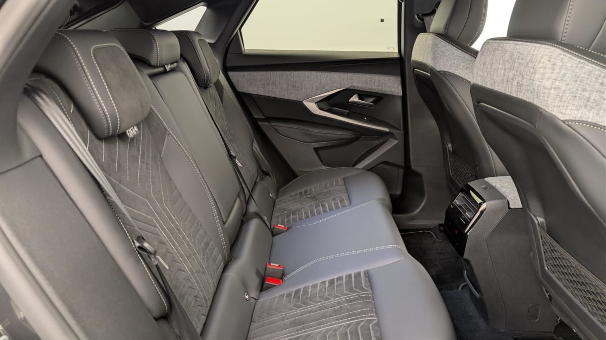 Peugeot 3008 - Image 10