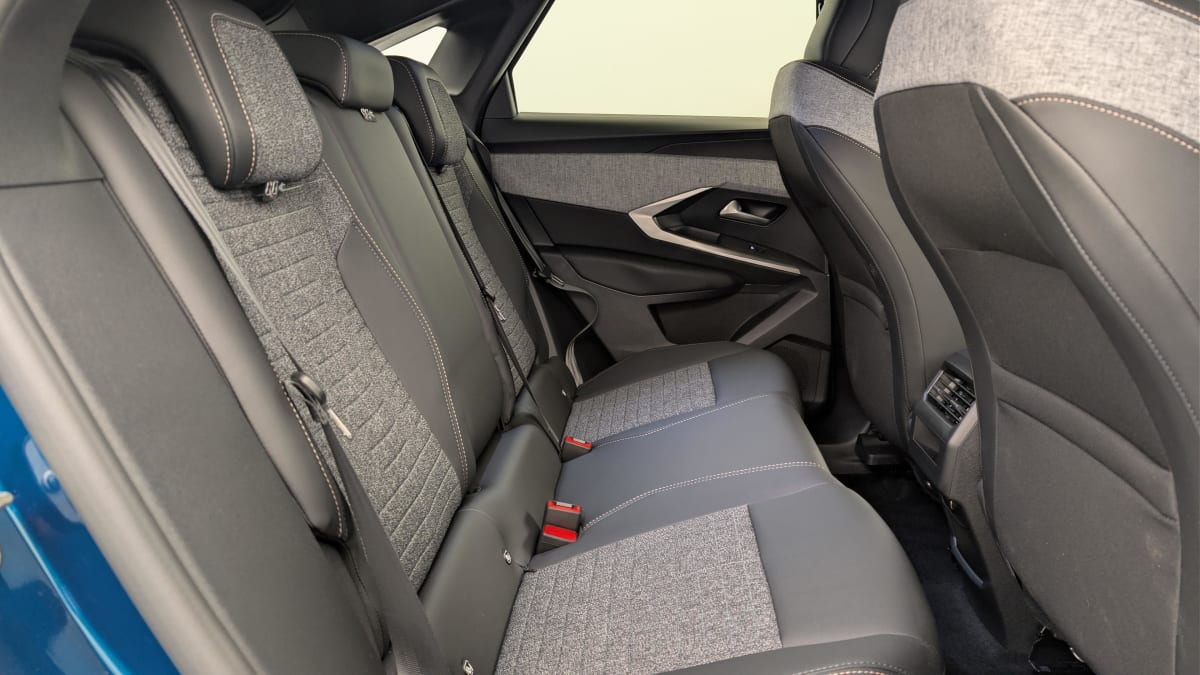 Peugeot 3008 - Image 10