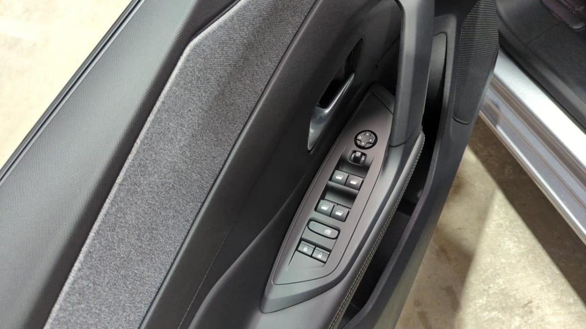 PEUGEOT 308 BLUEHDI 130CH EAT8 ALLURE