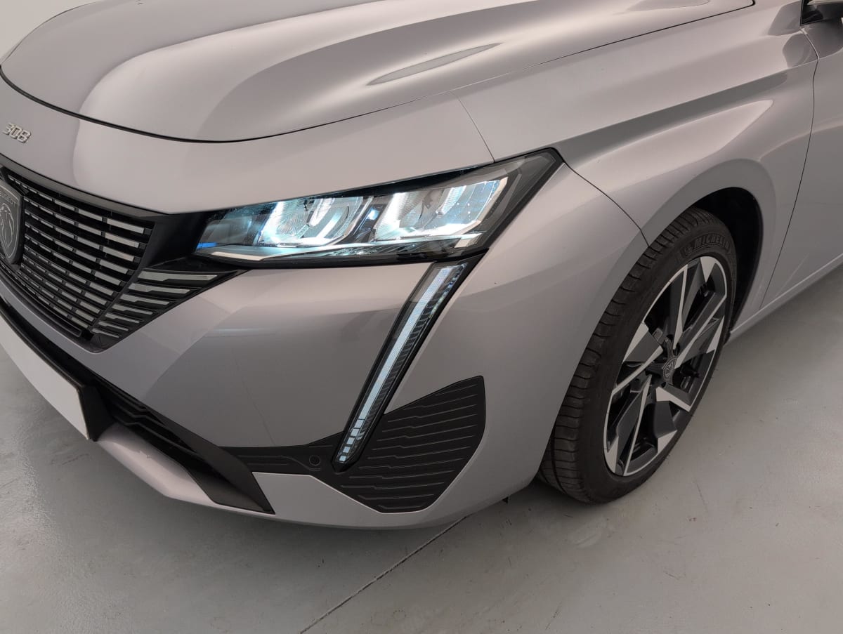 Peugeot 308 - Image 14
