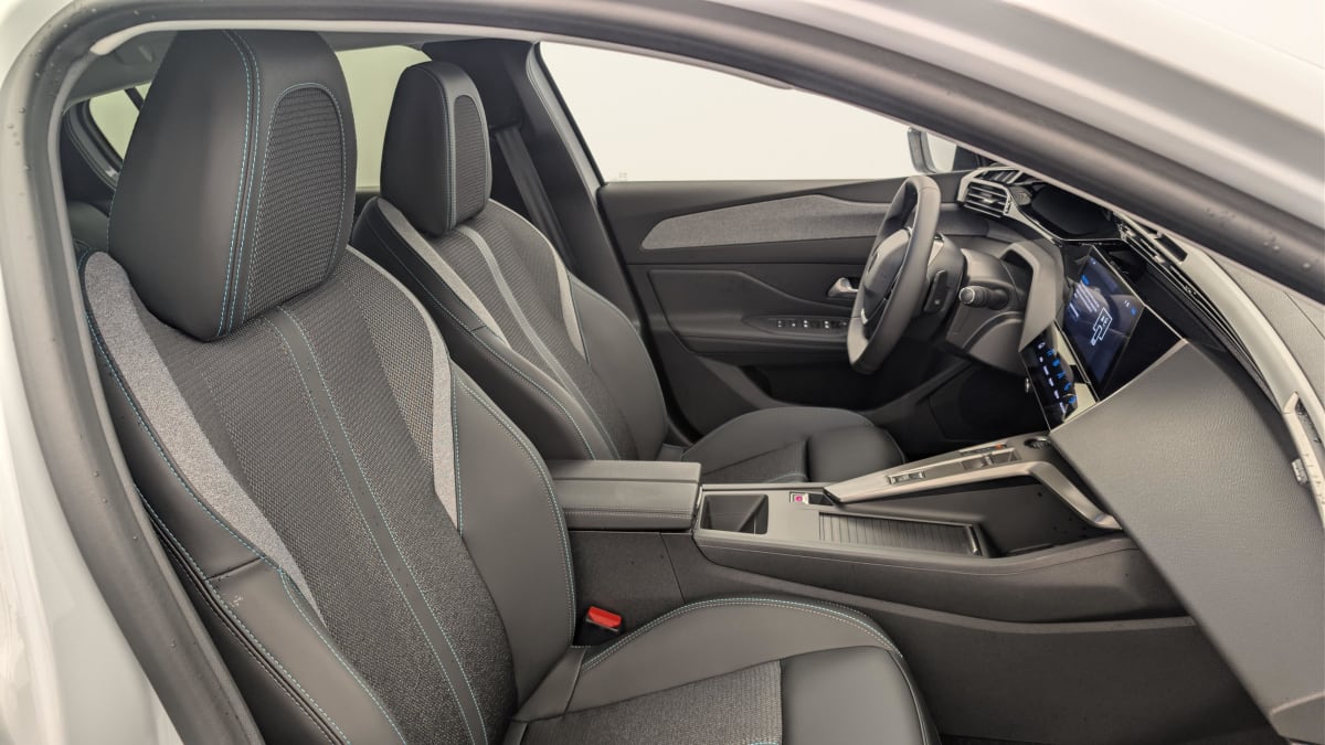 Peugeot 308 - Image 9