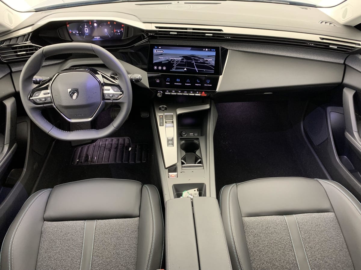 PEUGEOT 308 BLUEHDI 130CH EAT8 ALLURE