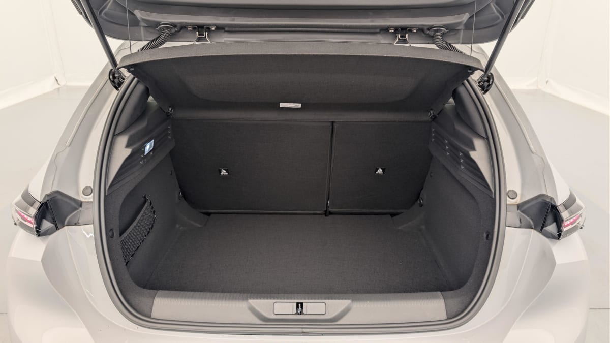 Peugeot 308 - Image 11