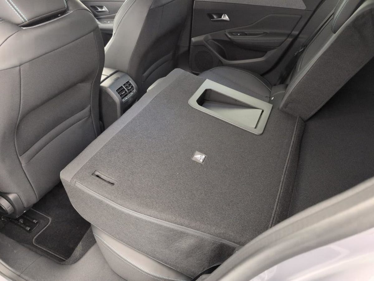 Peugeot 308 - Image 12