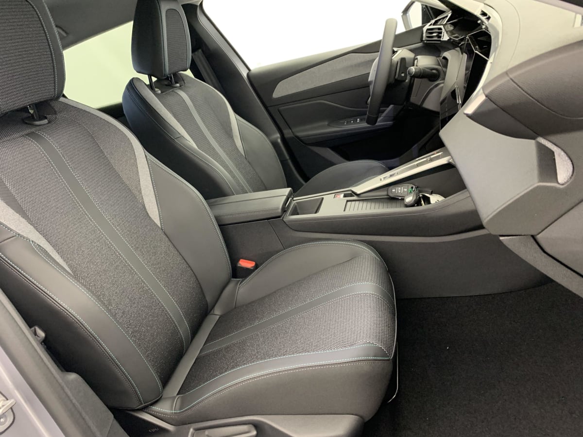PEUGEOT 308 BLUEHDI 130CH EAT8 ALLURE