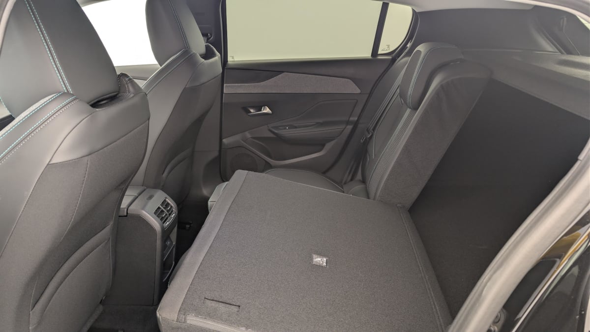 Peugeot 308 - Image 60