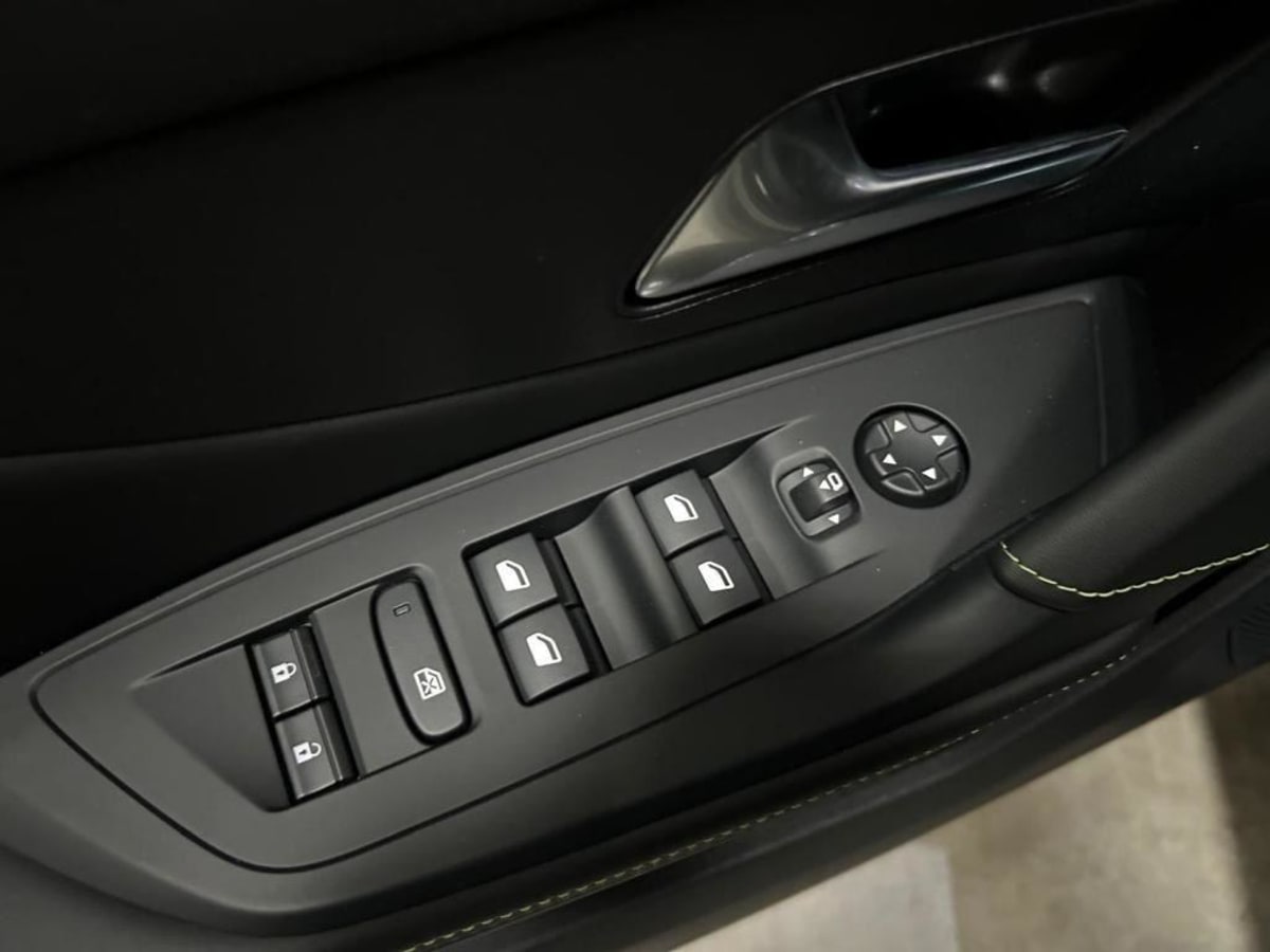 PEUGEOT 308 BLUEHDI 130CH EAT8 GT