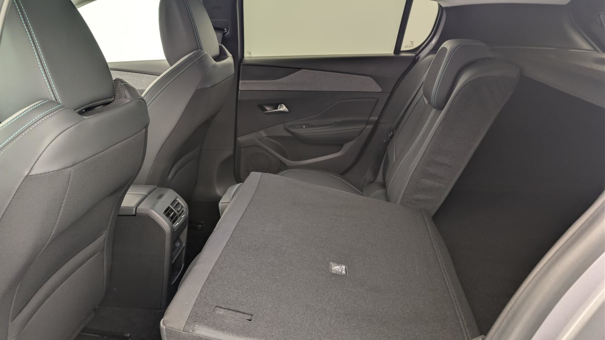 Peugeot 308 - Image 12