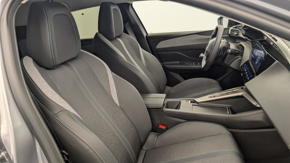 Peugeot 308 - Image 9