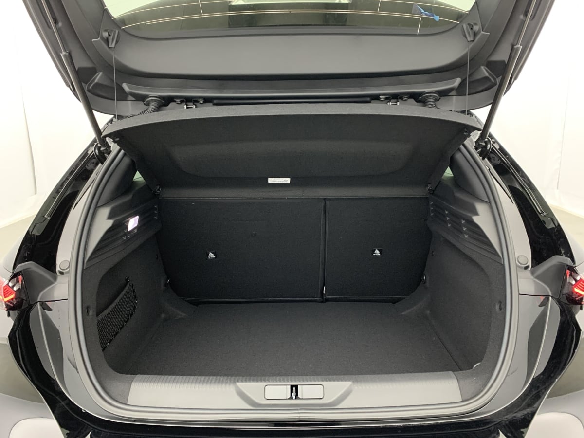 Peugeot 308 - Image 57