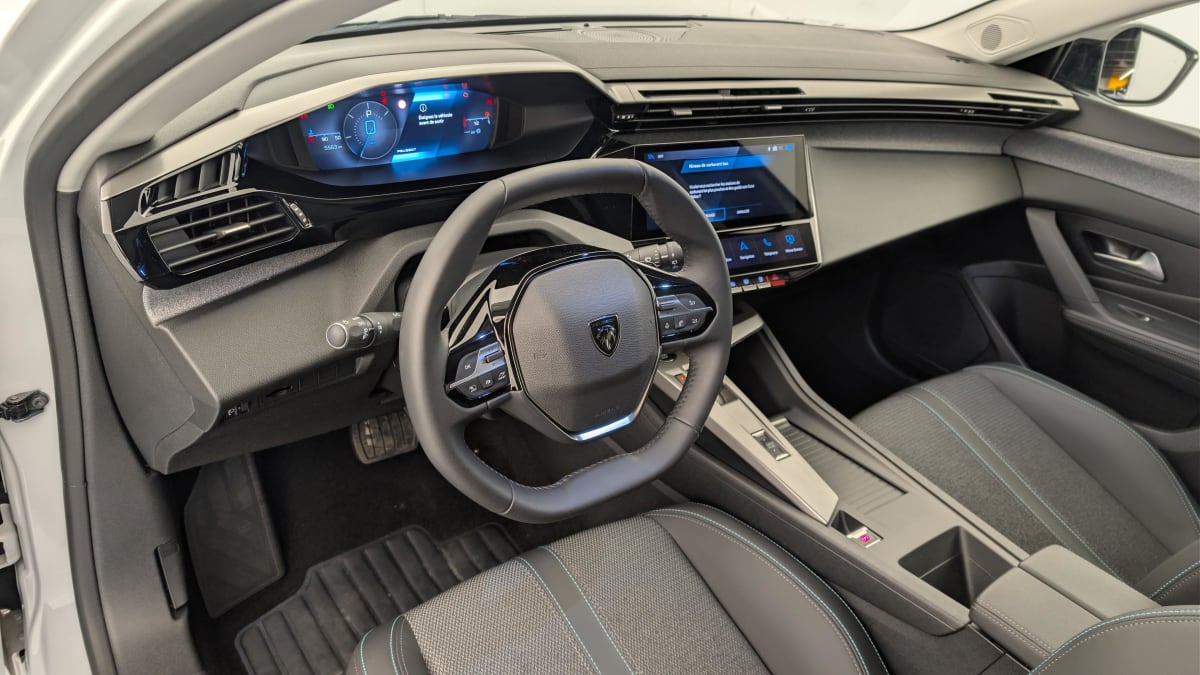 Peugeot 308 - Image 15