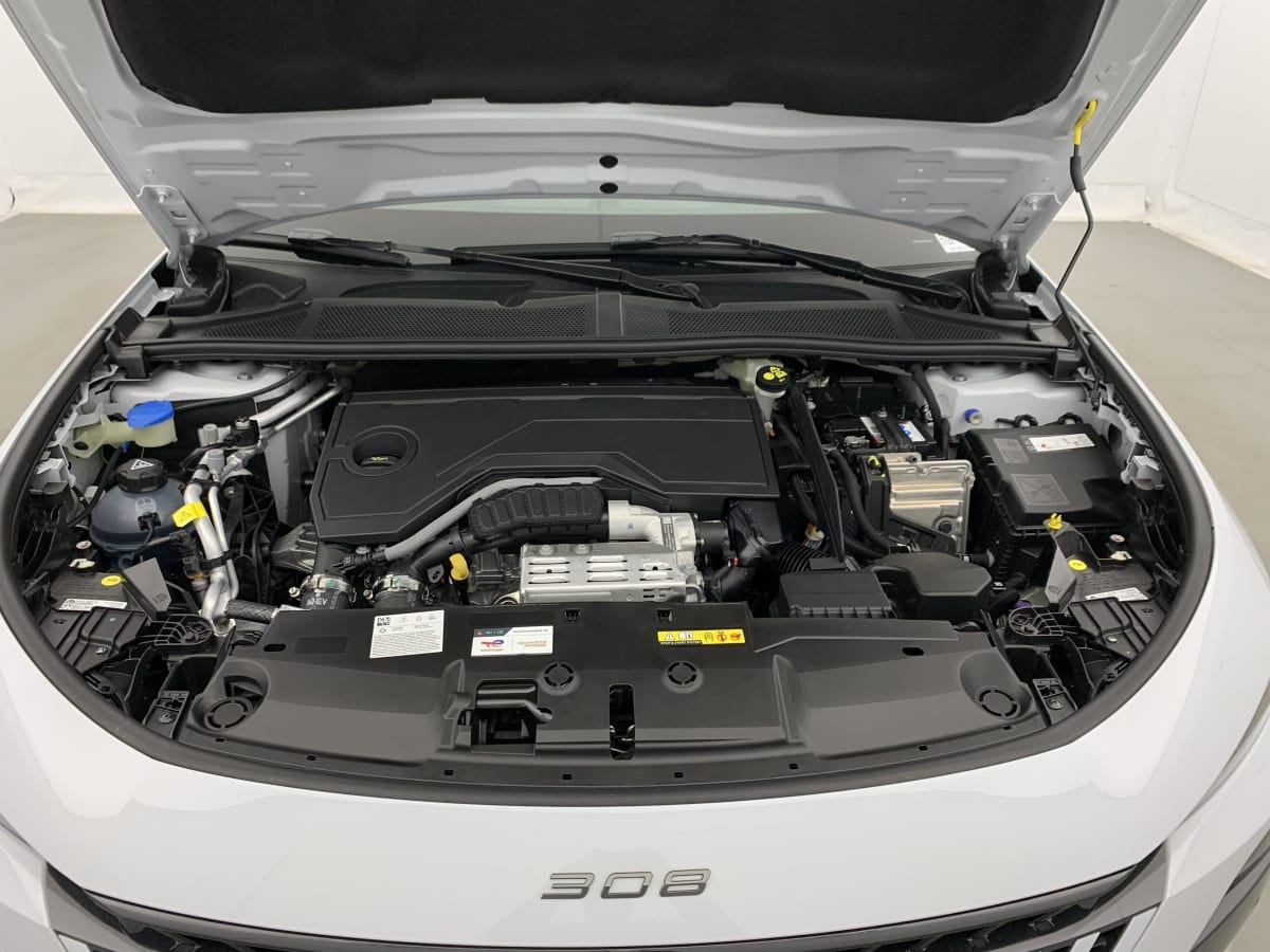 Peugeot 308 - Image 23