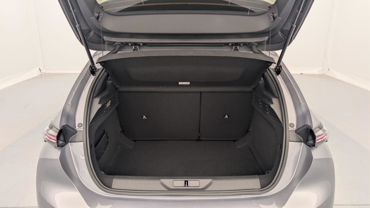 Peugeot 308 - Image 11