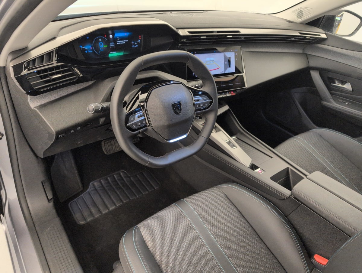 Peugeot 308 - Image 15