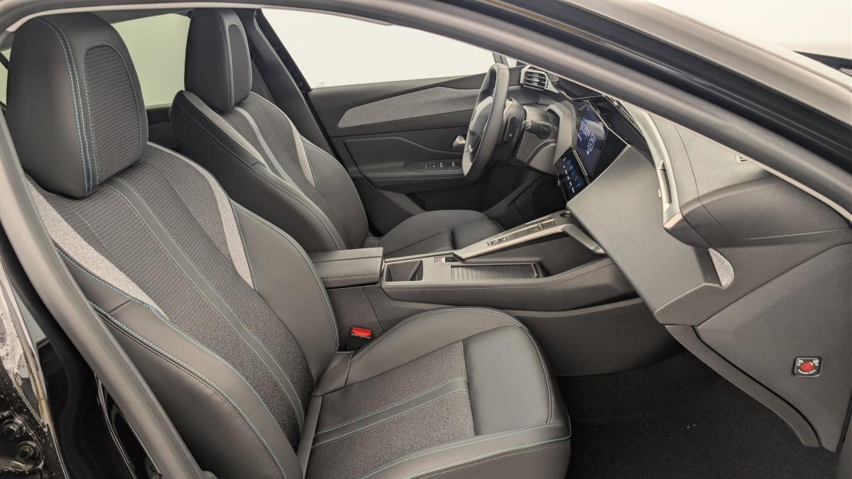 Peugeot 308 - Image 57