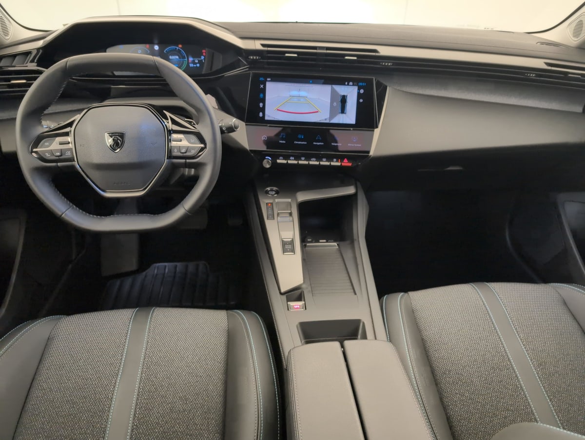 Peugeot 308 - Image 13