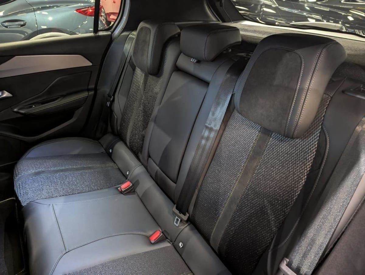 PEUGEOT 308 BLUEHDI 130CH EAT8 GT