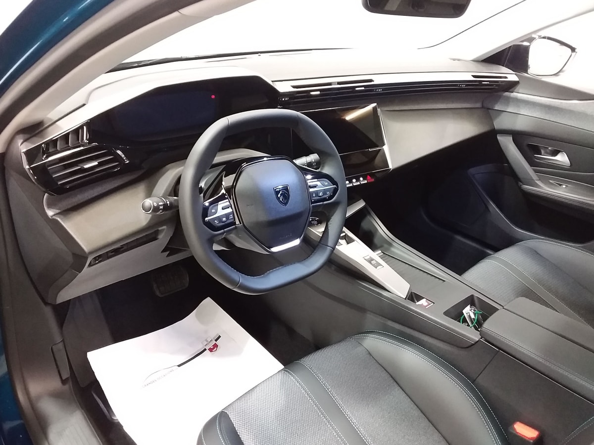 PEUGEOT 308 BLUEHDI 130CH EAT8 ALLURE