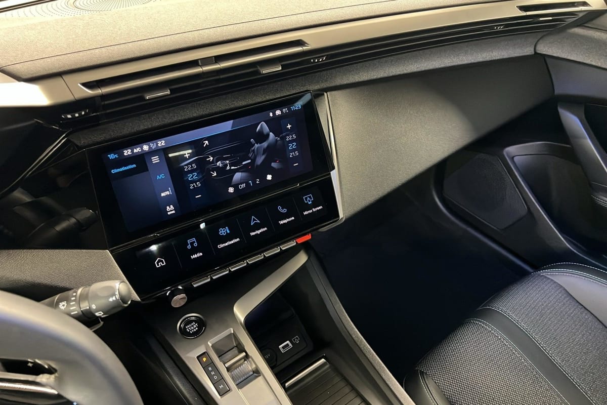 Peugeot 308 - Image 17