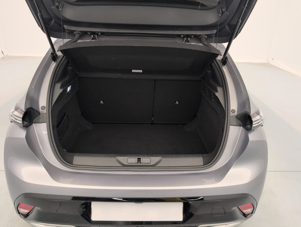 Peugeot 308 - Image 15