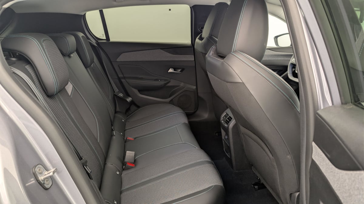 Peugeot 308 - Image 10