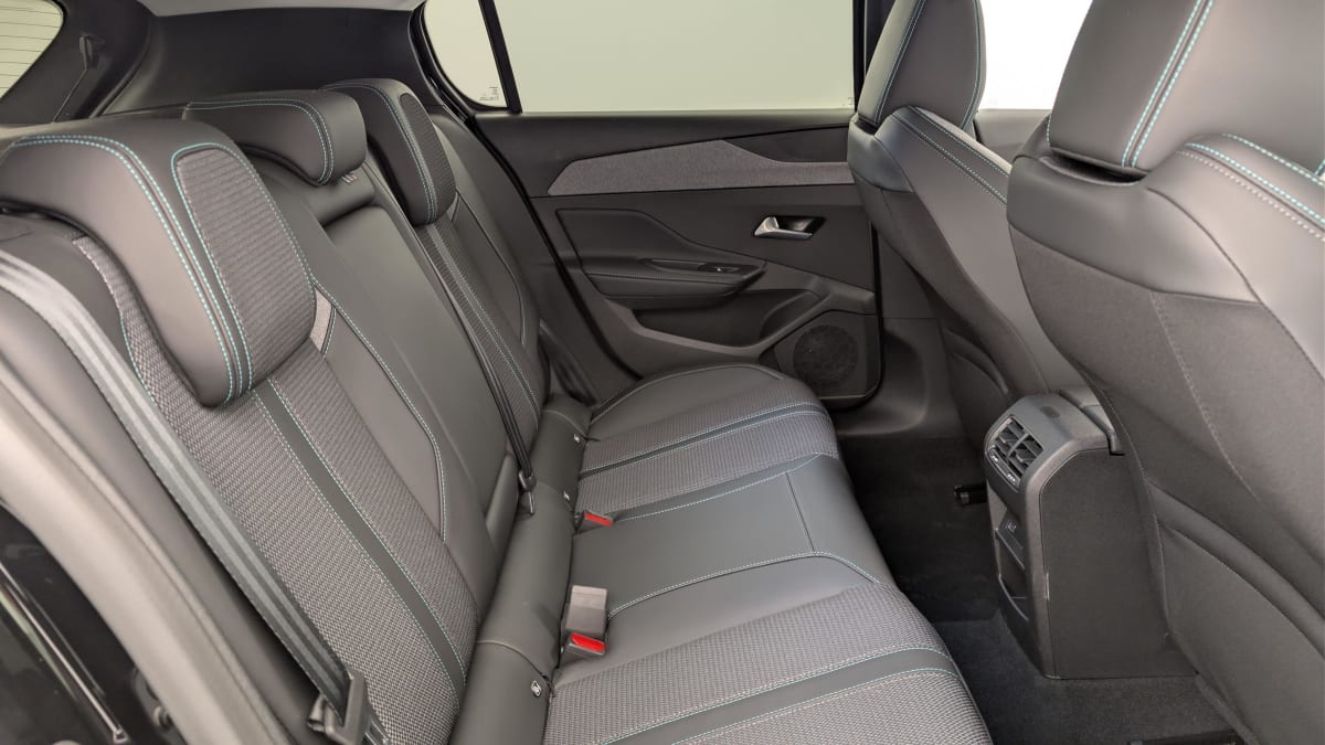 PEUGEOT 308 PHEV 180 E-EAT8 ALLURE