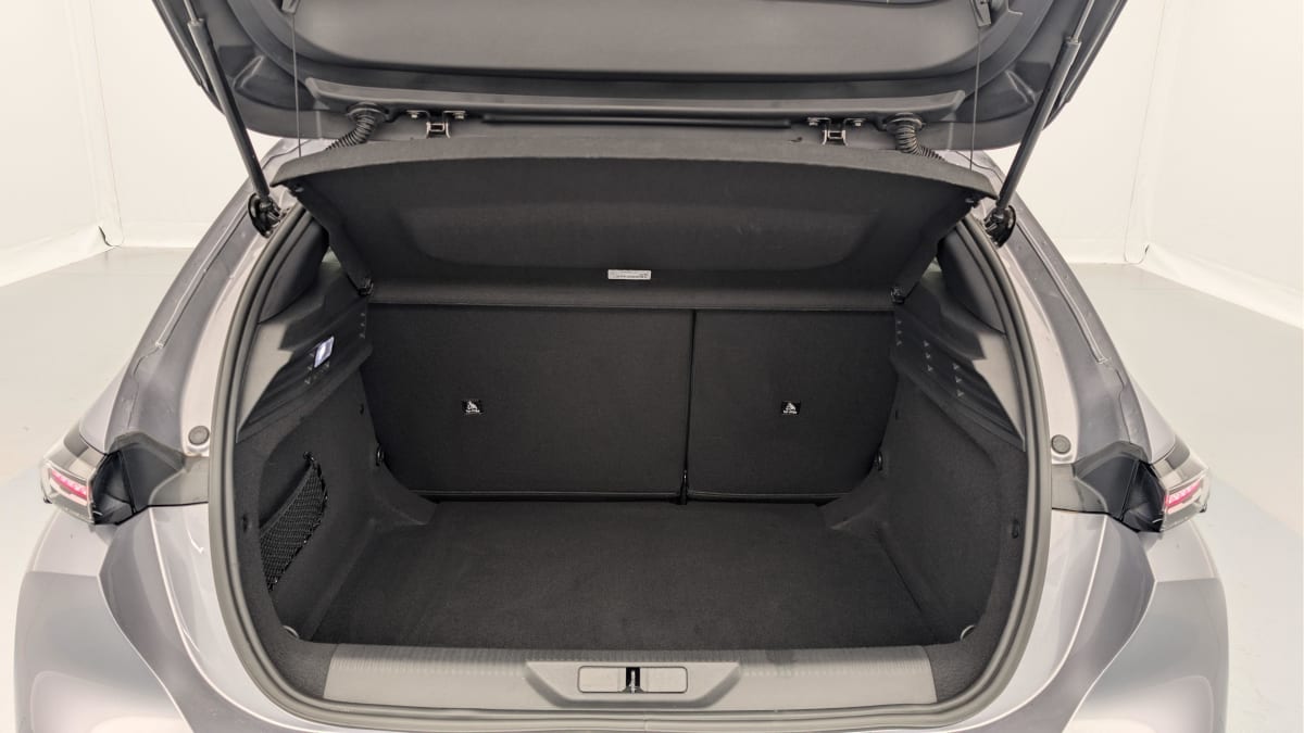 Peugeot 308 - Image 11