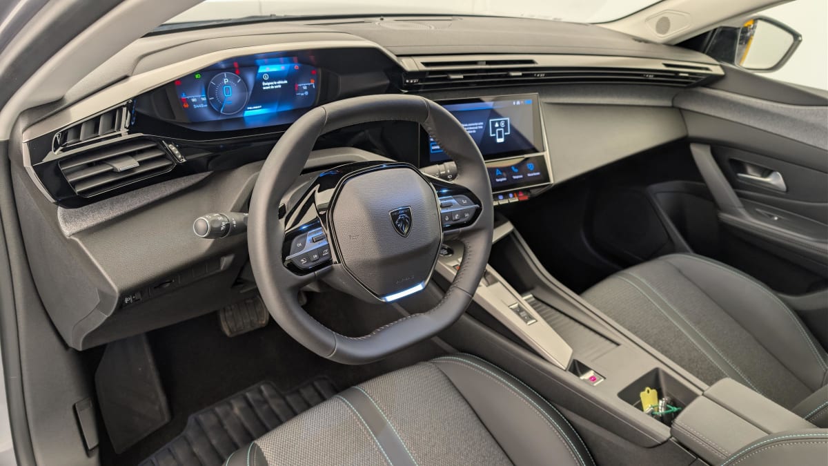 Peugeot 308 - Image 15