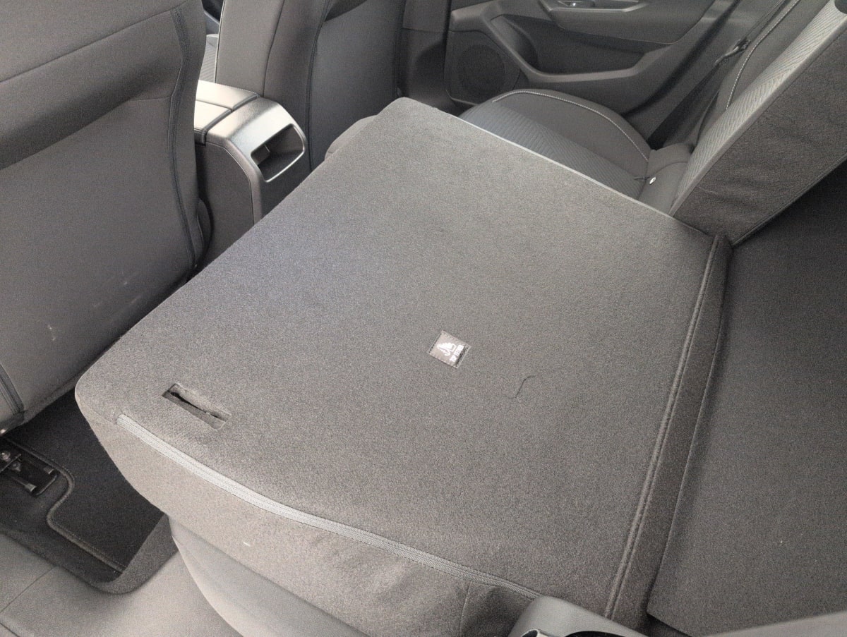 Peugeot 308 - Image 12