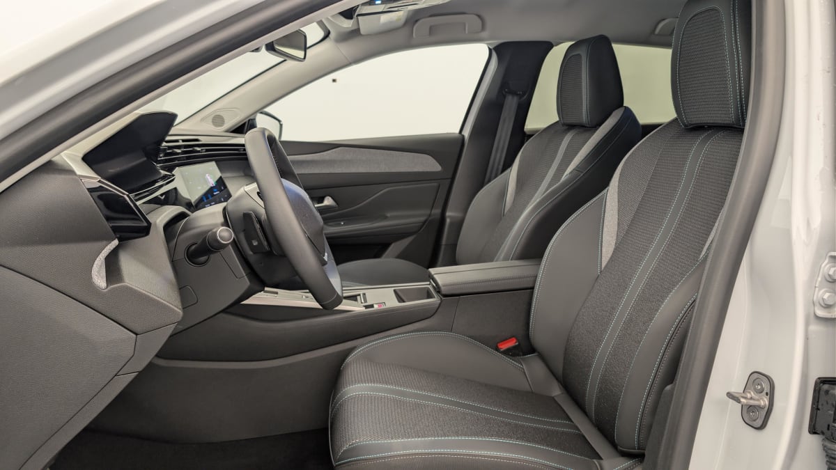 Peugeot 308 - Image 16