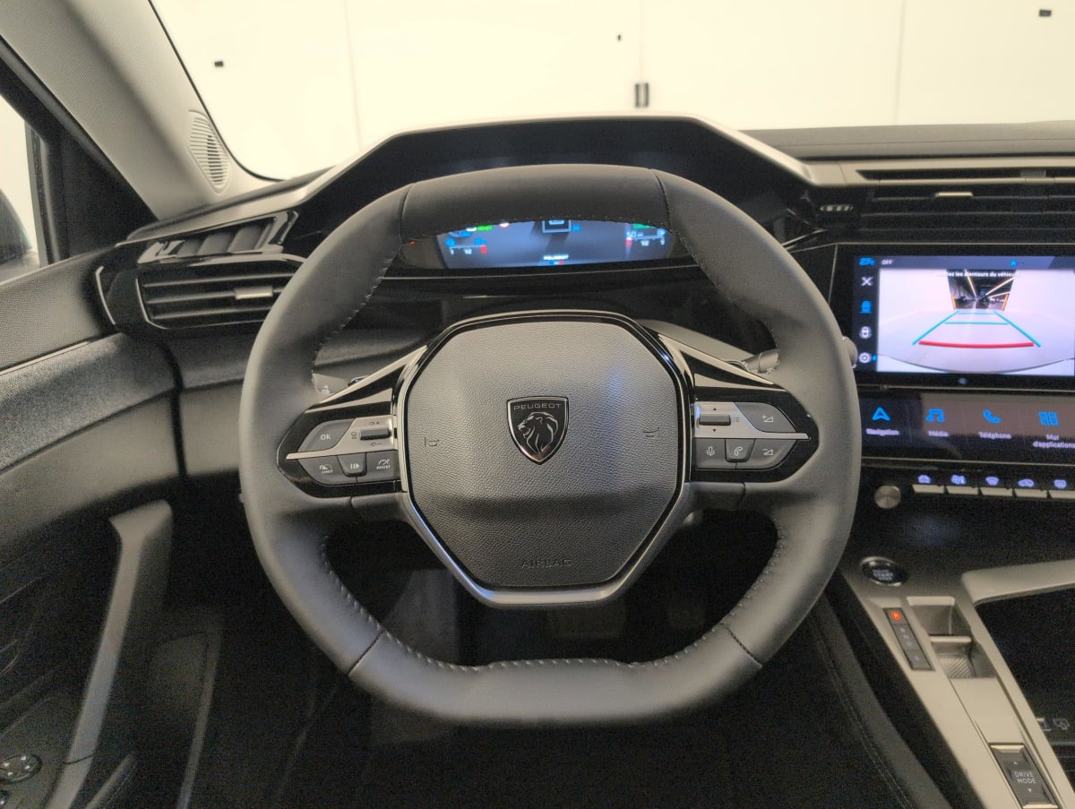 Peugeot 308 - Image 14