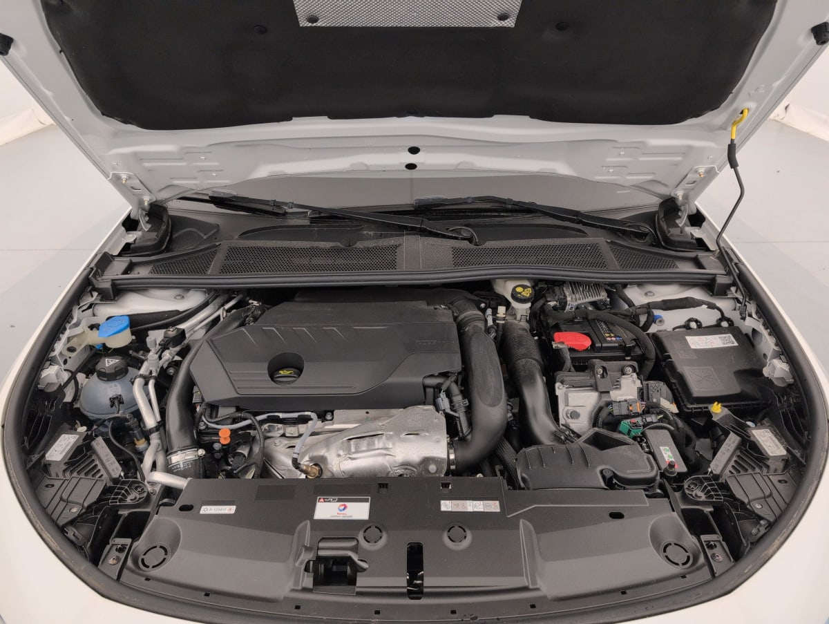 Peugeot 308 - Image 22