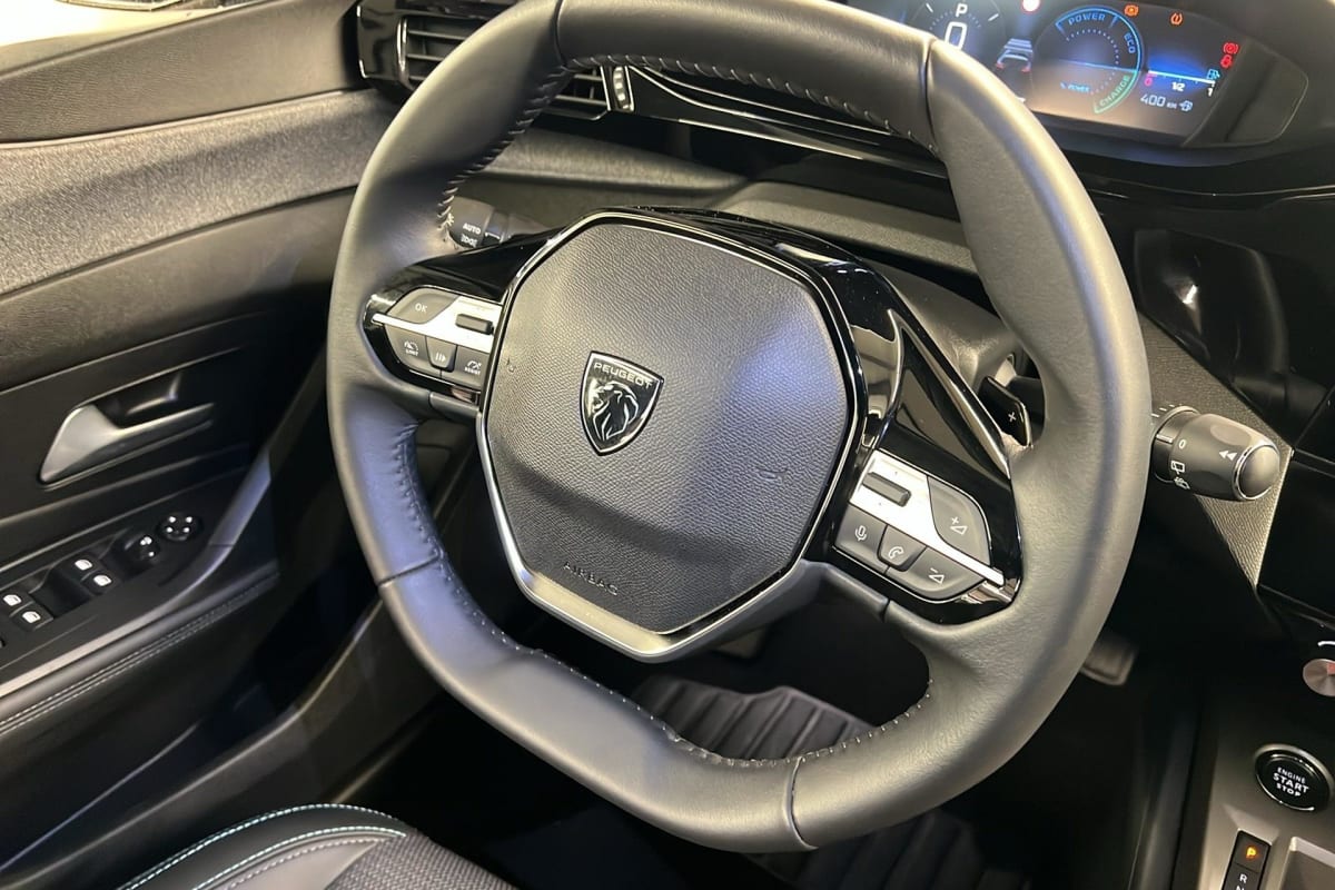 Peugeot 308 - Image 15