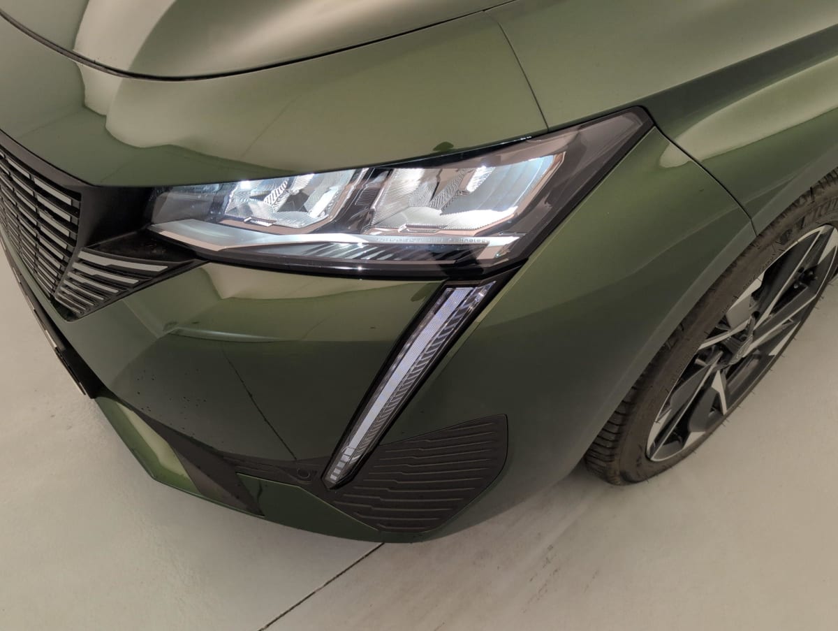 Peugeot 308 - Image 23