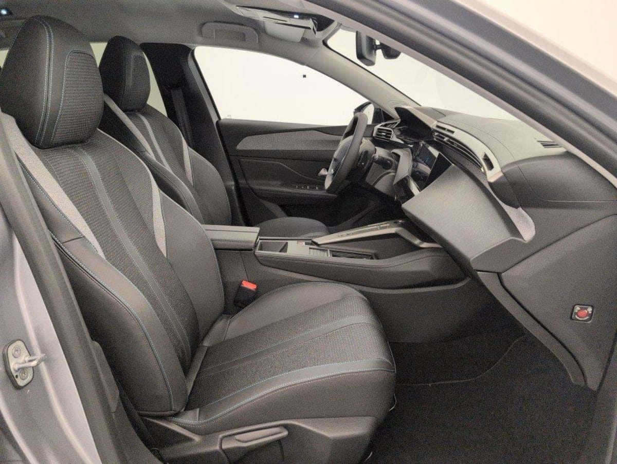 Peugeot 308 - Image 34