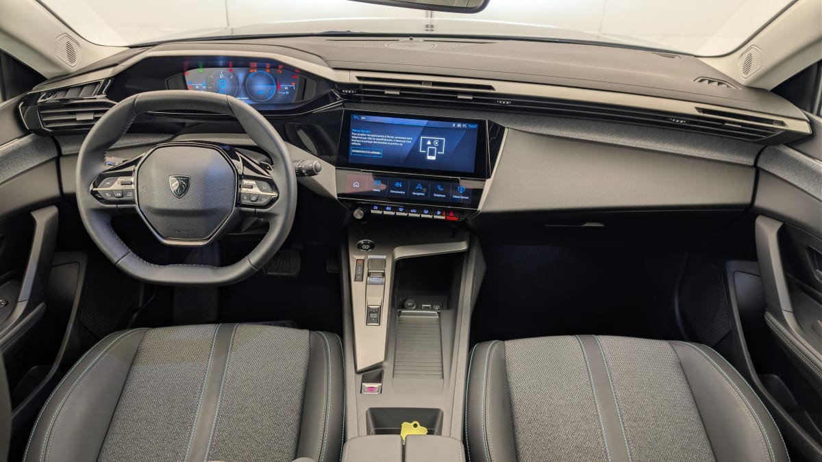 Peugeot 308 - Image 13