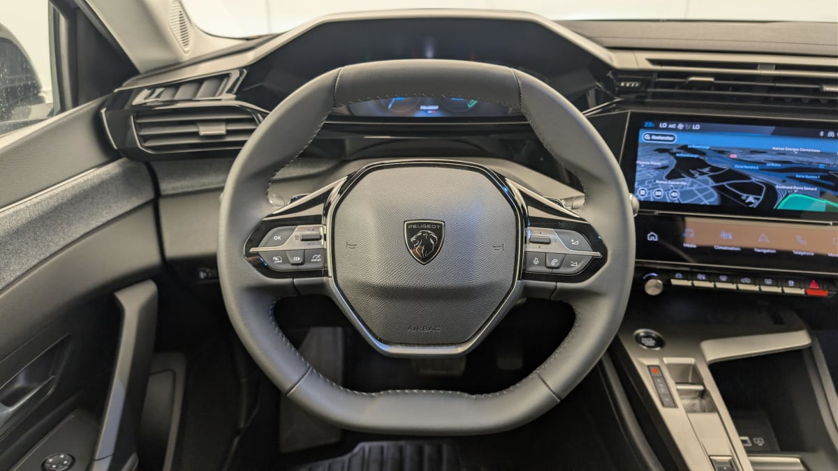 Peugeot 308 - Image 13