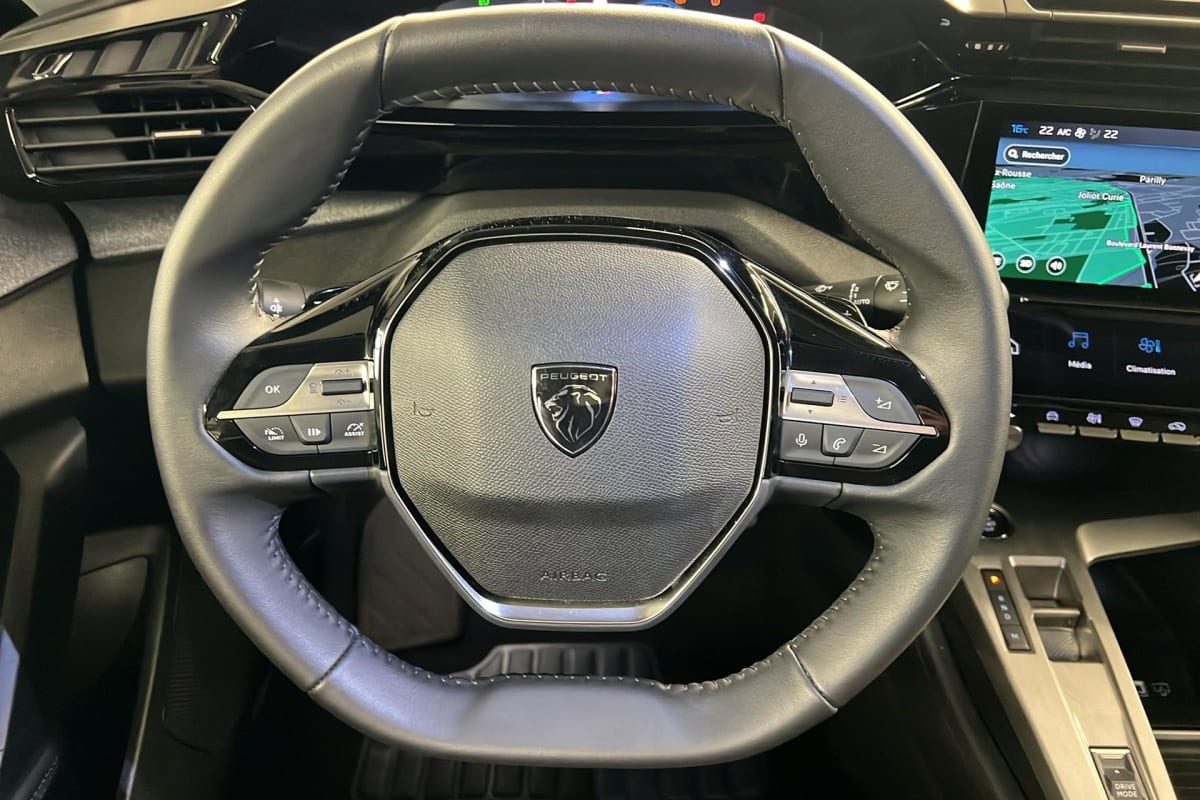 Peugeot 308 - Image 14